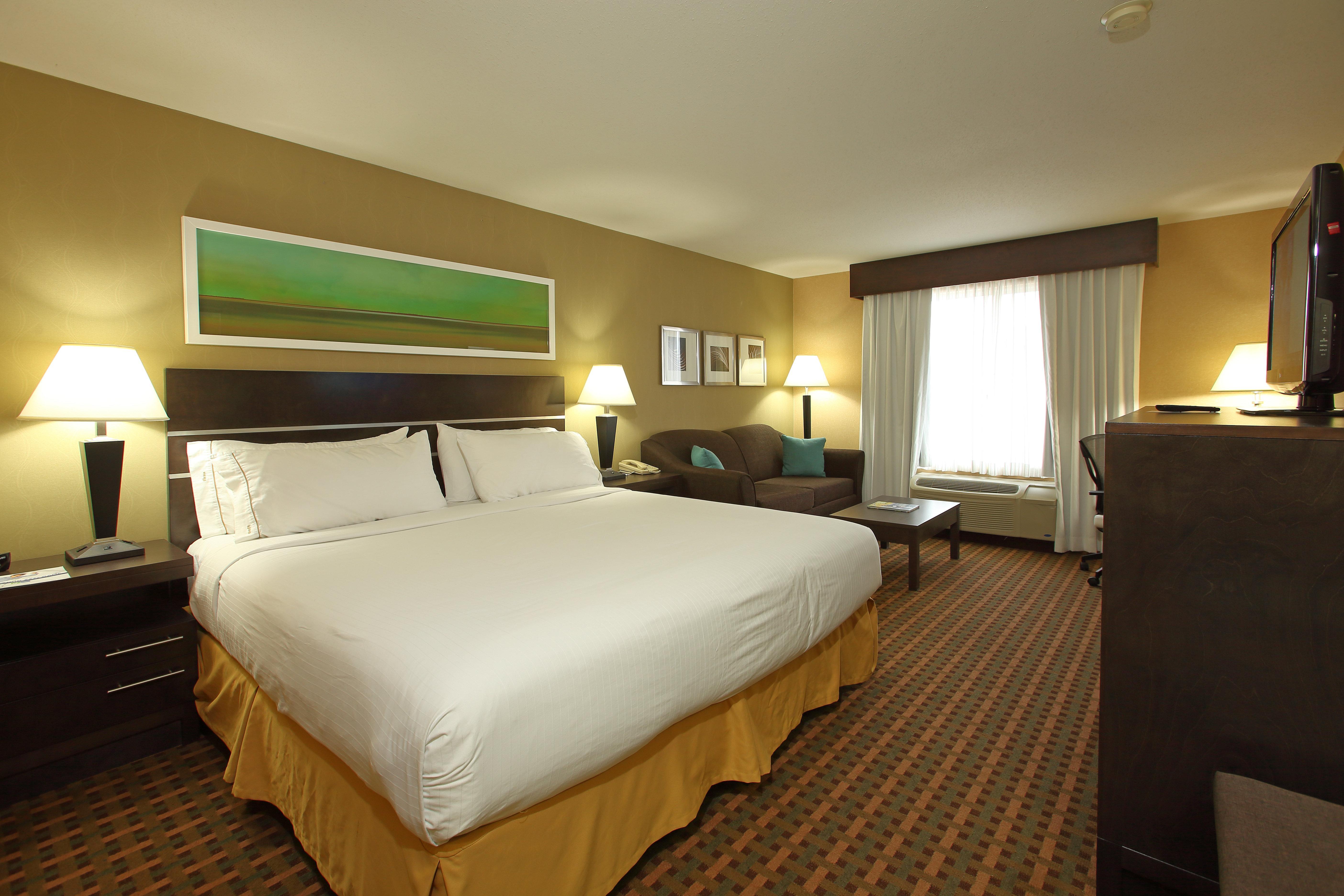 Holiday Inn Express Hotel & Suites Vernon By Ihg Exterior foto