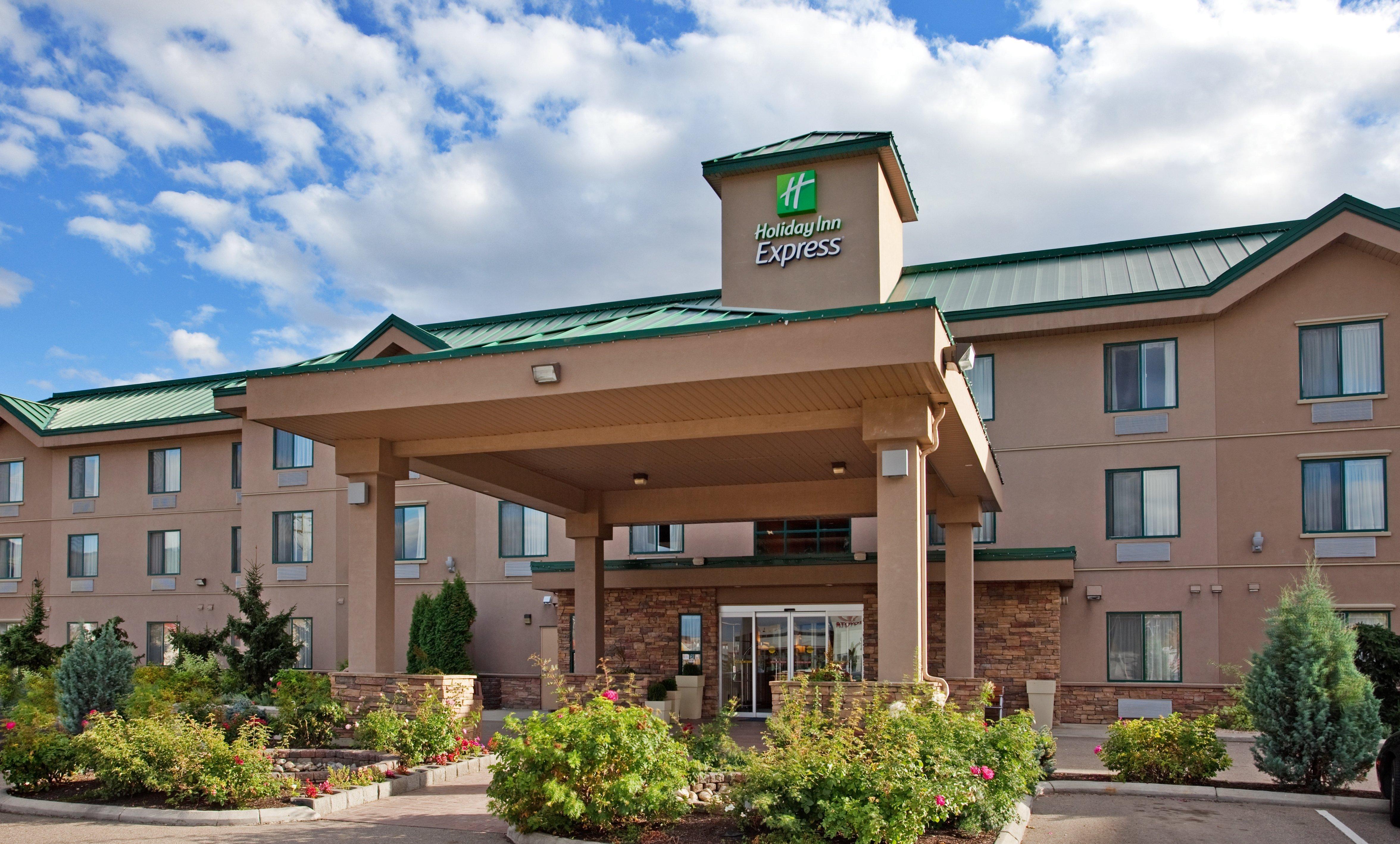 Holiday Inn Express Hotel & Suites Vernon By Ihg Exterior foto