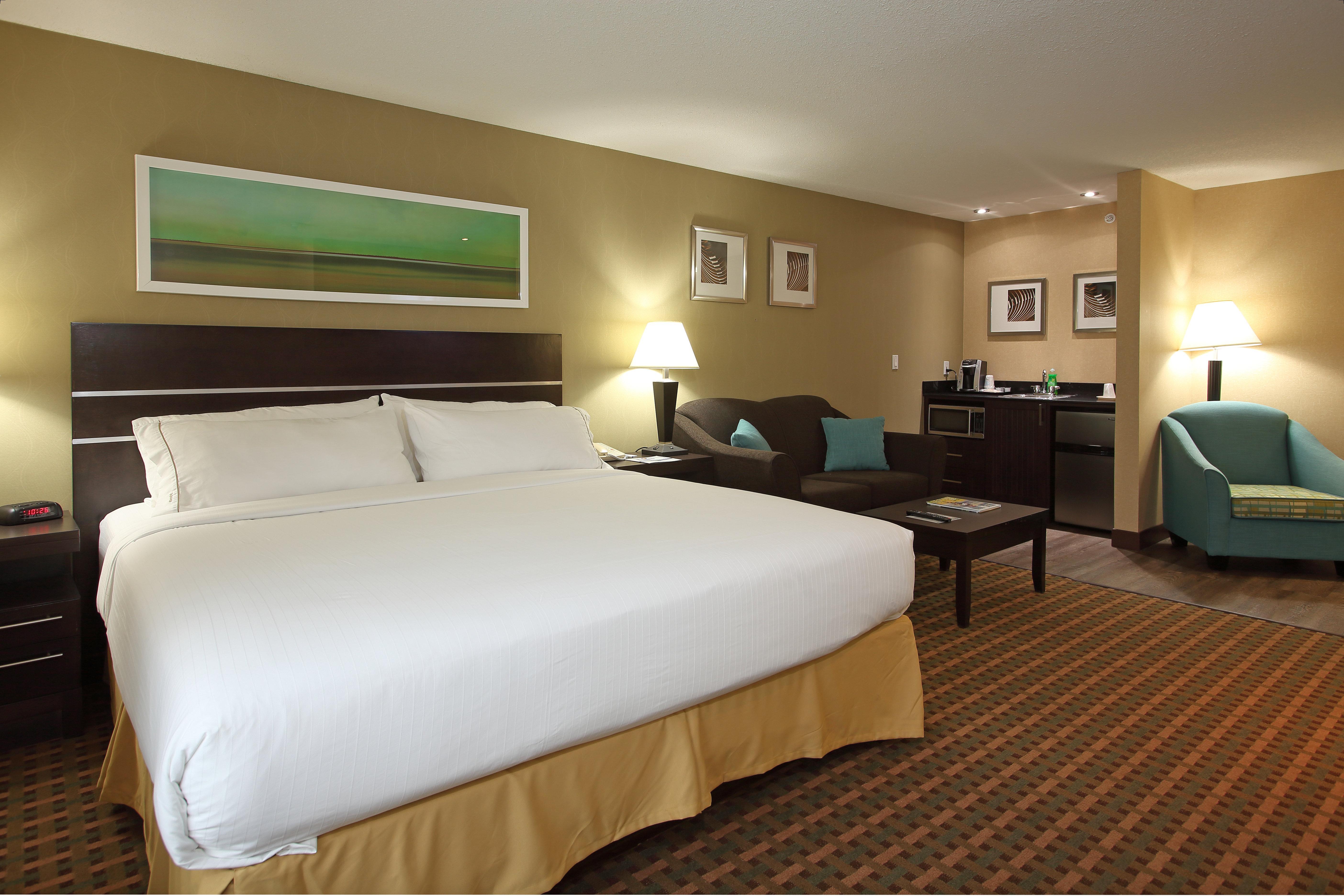 Holiday Inn Express Hotel & Suites Vernon By Ihg Exterior foto
